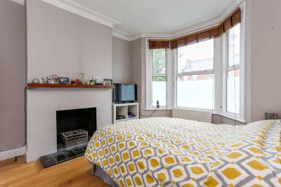 Lovely Spacious Room Near Northfields Station W13 Main Photo