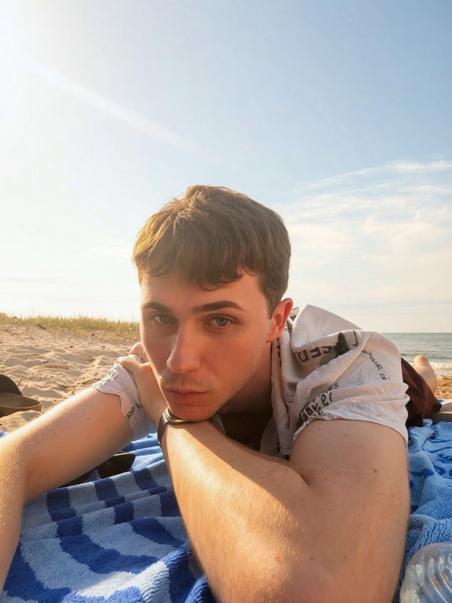 Your future favourite housemate! Main Photo