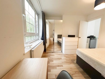 Double Rooms Near Central London / Aldgate East Main Photo