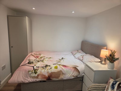 Studio house for a femal (brand new) Main Photo