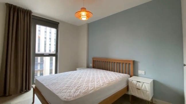 1B Flat Available - Female Flatmate preferred Main Photo