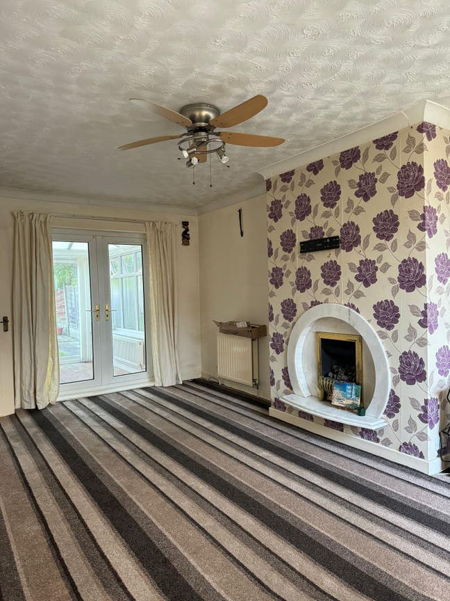 Single Room Available  Main Photo