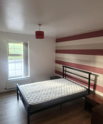 2 bed stunning apartment Main Photo