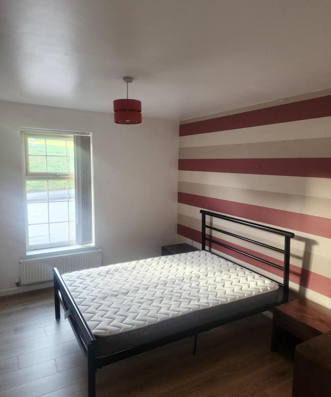 2 bed stunning apartment Main Photo