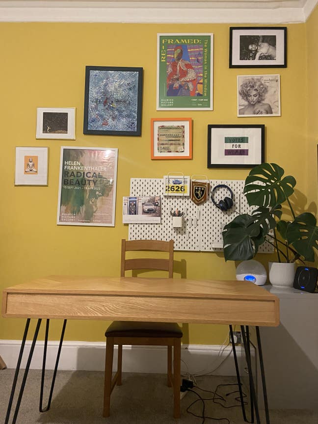 Large sunny double - 600m from the Triangle! Main Photo