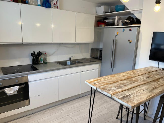 SE3-Double - Great for the Hospital Main Photo