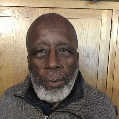 75 year old Male seeks a single or double room Main Photo