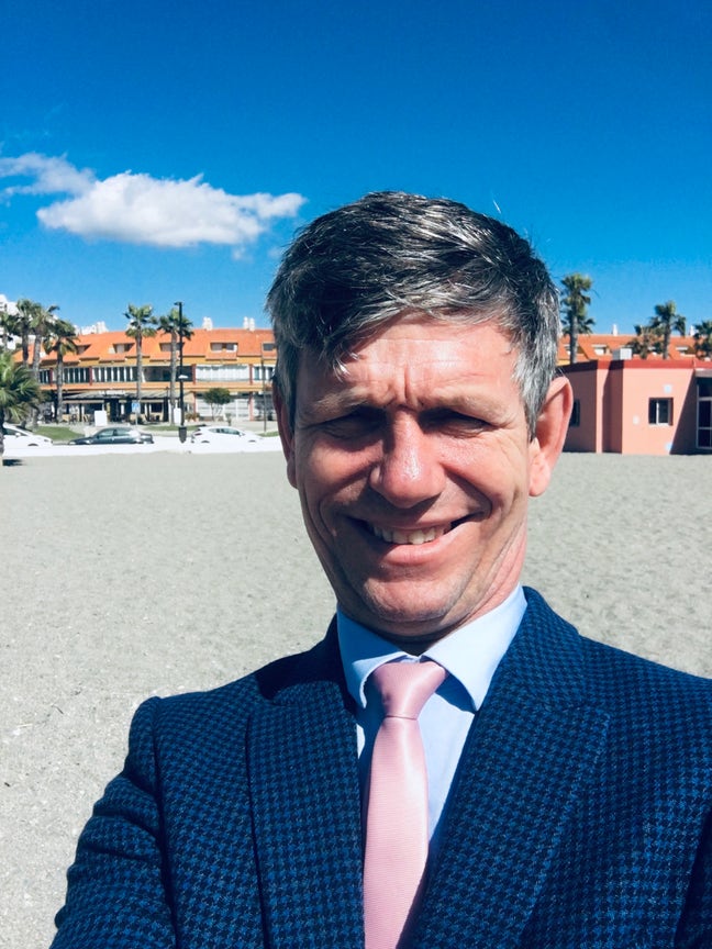 53 year old Male seeks a single or double room Main Photo