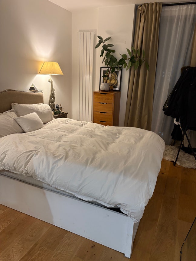 Double room in a 2 bed flat - Elephant & Castle Main Photo