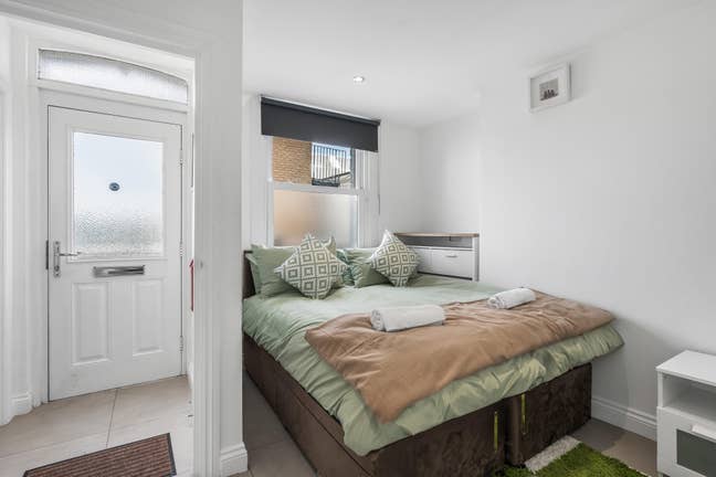 King Bed | Beach | Free Parking | Pet | City Cente Main Photo