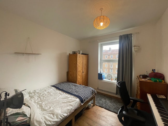 Light Double | London Fields | Broadway Market Main Photo