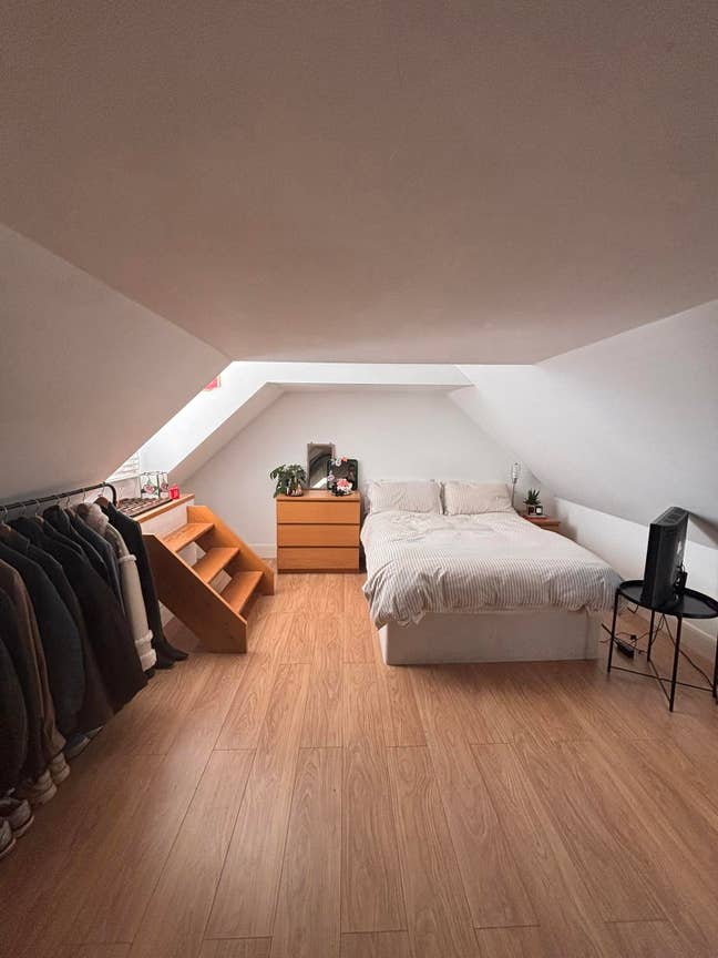 Large Double Room in Modern Flat Main Photo