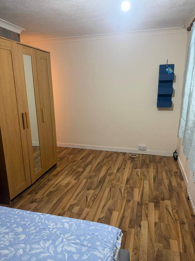 Double Bed Room for Rent Main Photo