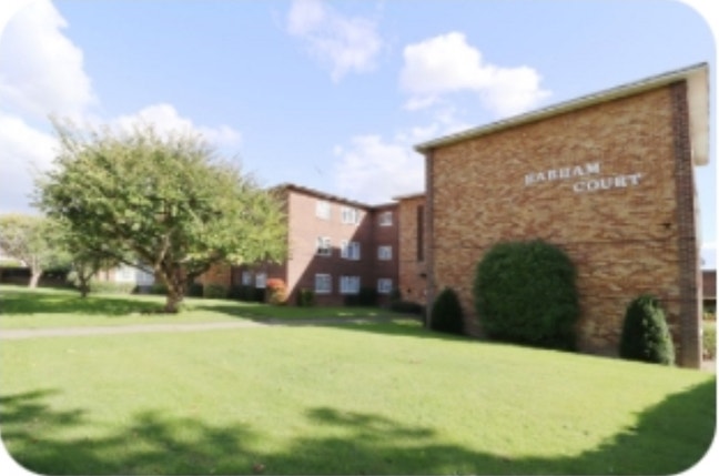 2 Bedroom self contained apartment  Main Photo