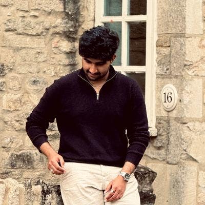 Working professional seeking room in Aldershot Main Photo