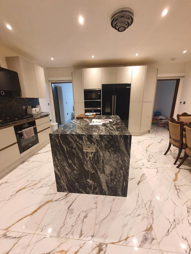 3 Lovely Double Bedrooms Available To Rent In N21 Main Photo