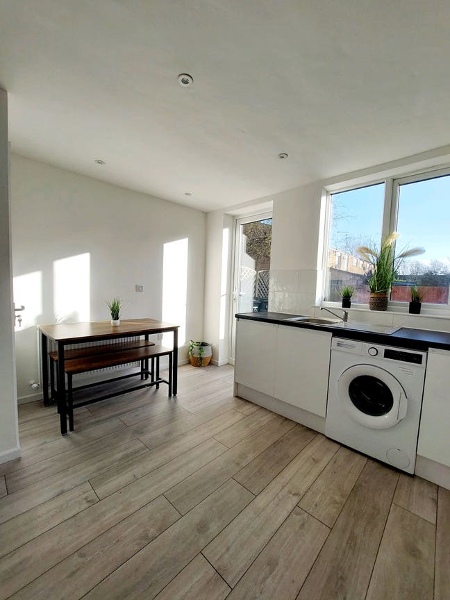 Brand New Studio Room In Orton Goldhay Main Photo