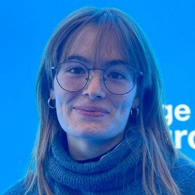 Hello! I am a 24-year-old female medical stu... Main Photo