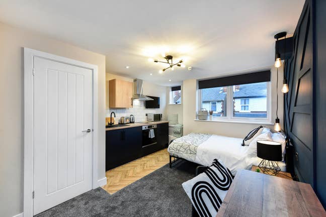 NG4, Modern Studio/Double Room Main Photo