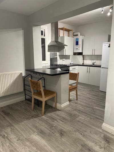 Modern 1 bedroom Apartment to rent in Hoxton  Main Photo