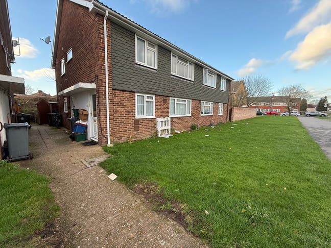 2 Bed to Rent - Hounslow - &pound;1899 Excl. Bills  Main Photo