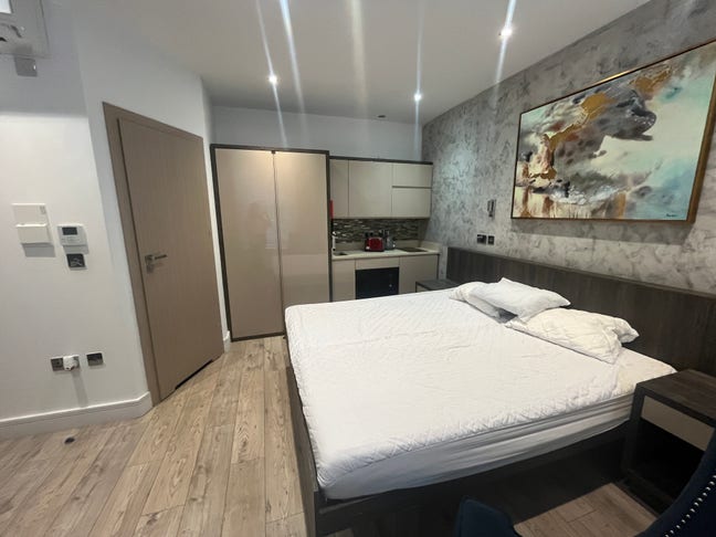 Stunning Studio Apartment in PE1 😯😯😍 Main Photo