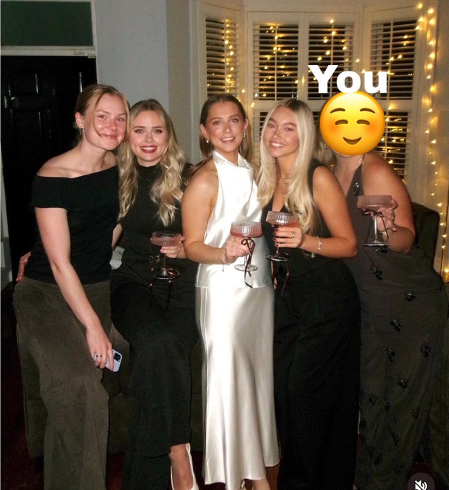 Room in big girly home in Fulham Main Photo