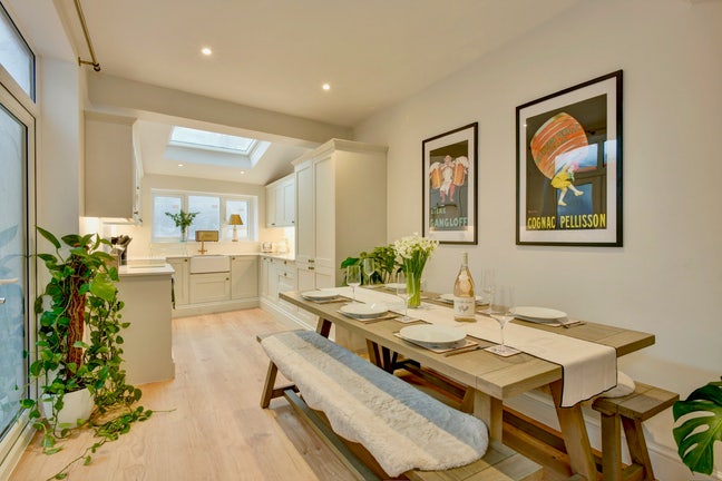 Lovely En-Suite: Sociable, Professional Houseshare Main Photo