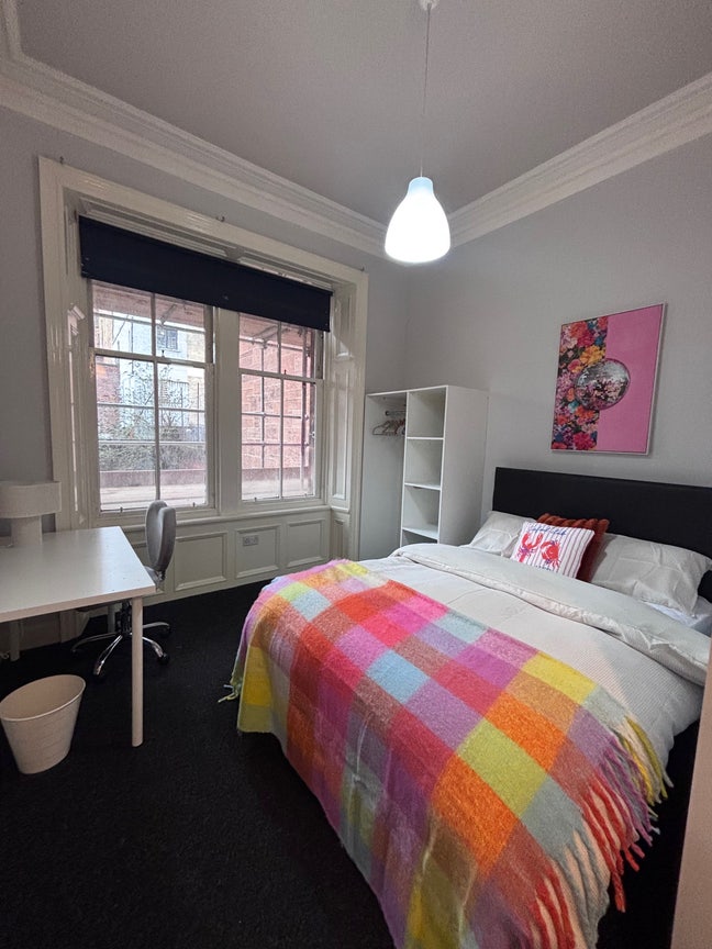 Double Rm Sauchiehall St Main Photo