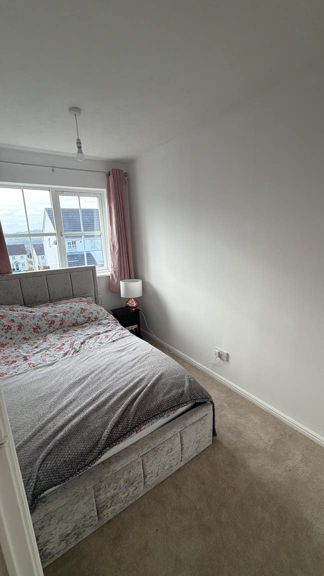 Double bedroom  Main Photo