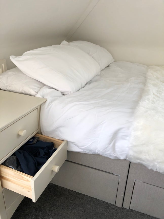 🏡✅1000Wifi✅Free Bills ✅ Cleaner ✅ Large Room✅ Main Photo