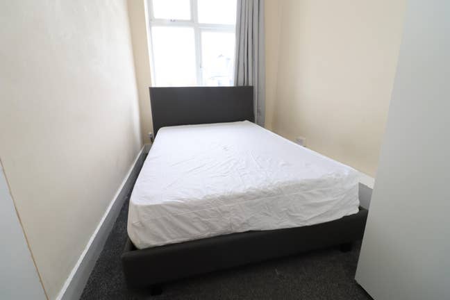 🌿 London Bridge in 15 Mins! Main Photo