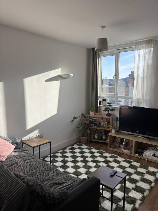 Double Bedroom with Private Bathroom | 20th of Feb Main Photo