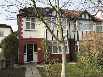 Bright Spacious Room - Jersey Road, Osterley Main Photo