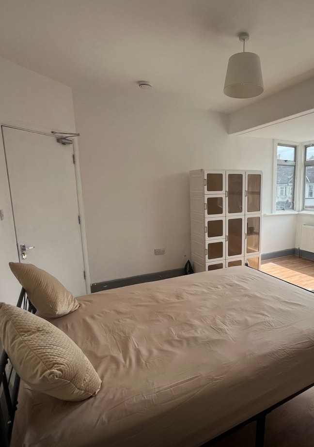 Double room in Thornton heath Main Photo