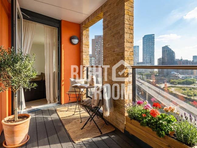 Luxury 3-Bedroom Apartment - Canary Wharf Main Photo