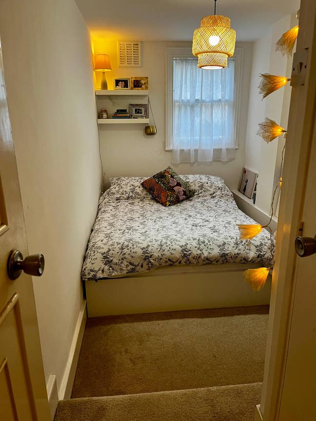 URGENT - Basement Flat in Brockley  Main Photo