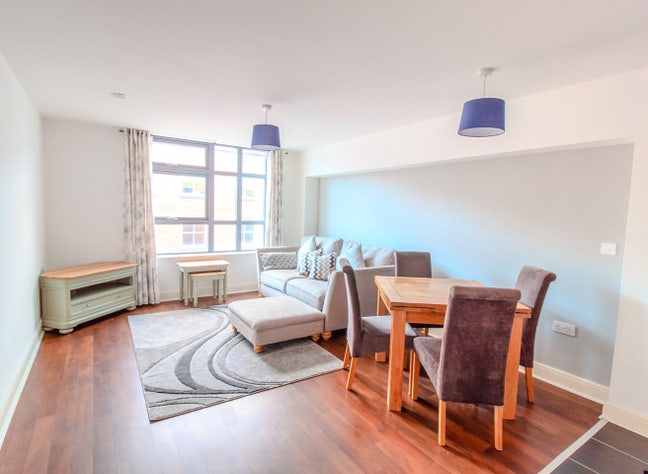 Jewellery Quarter 2 BR Flat Main Photo