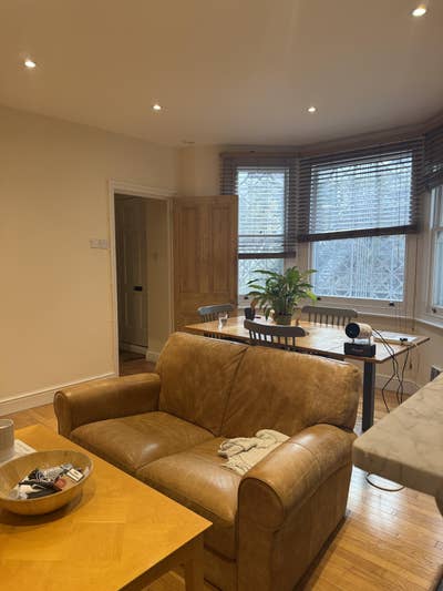 Renovated House in West Kensington Bills Included Main Photo