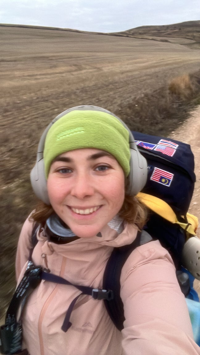 Looking for a double room to rent Main Photo