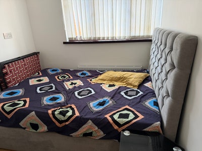 Room for rent Main Photo