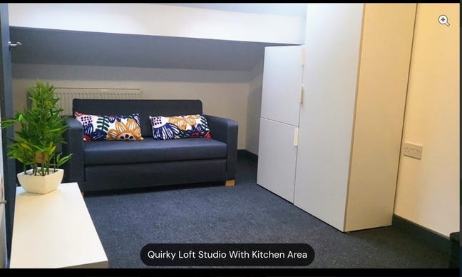 Cosy Studio w/ensuite/kitchen/Parking nr trainSt Main Photo