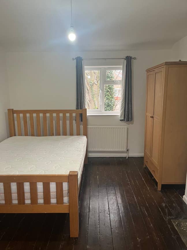 Hoylake Road house for rent Main Photo