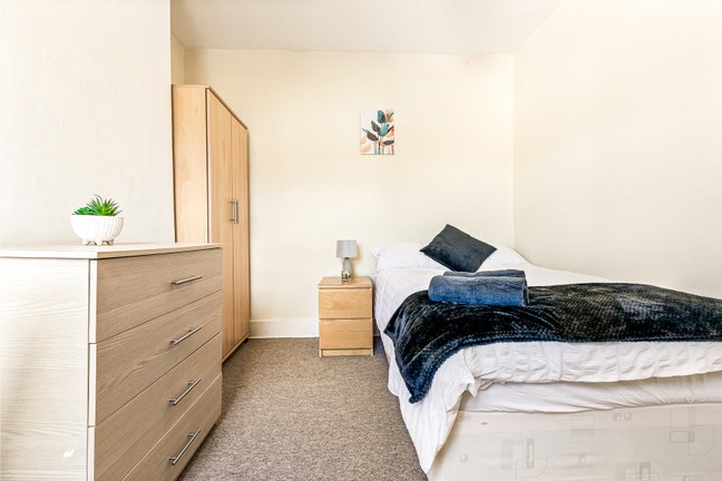 Elm Grove + Professionals Top Tier Luxury Main Photo