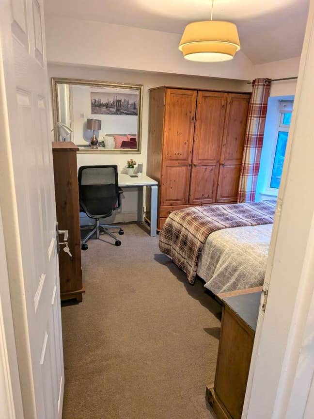 Clean Furnished Double Room Salford, Manchester Main Photo