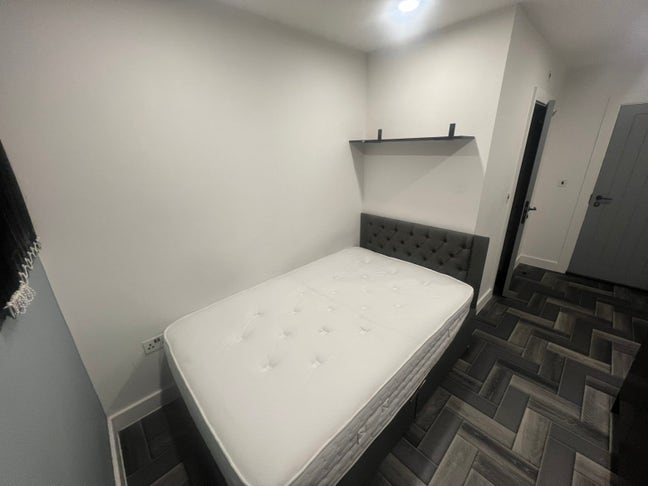 NG9, Modern Double Rooms Main Photo