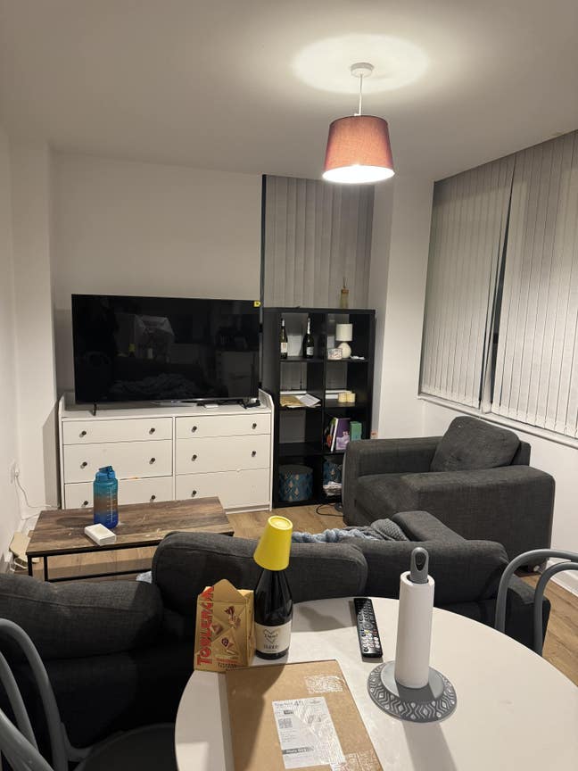 En-suite room available Main Photo