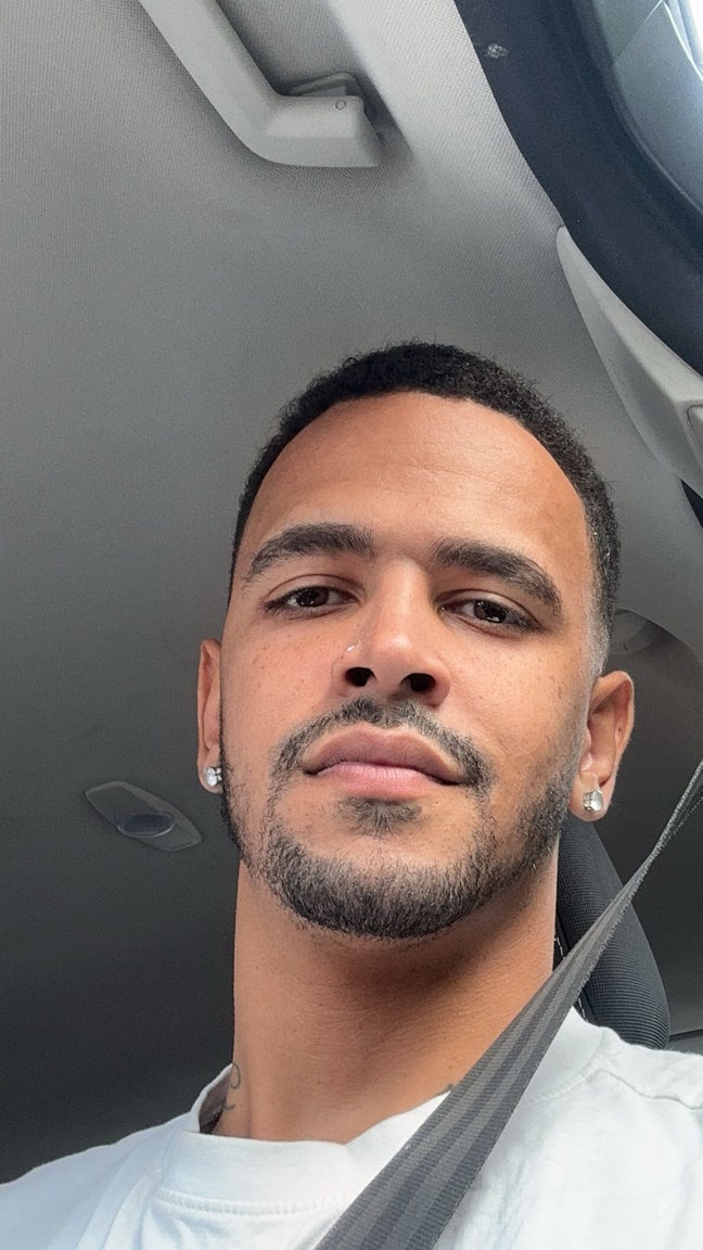 Wanting to live the happy life Main Photo