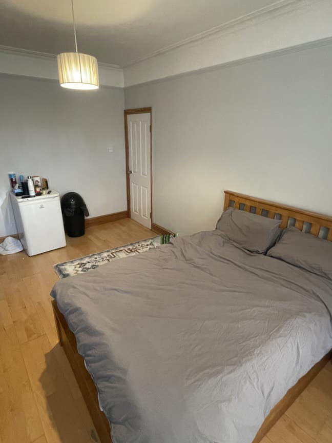 Double Room in Palmers Green Main Photo