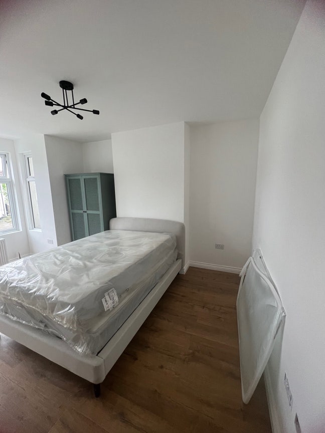 Double Room in Hendon Main Photo